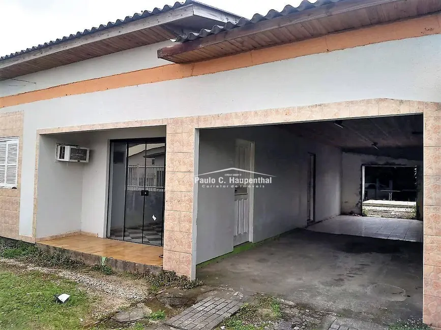 Casa com 2 quartos à venda, 319m2 em Mato Alto, Ararangua - SC - imagem 3 Foto 3 de Casa com 2 quartos à venda, 319m2 em Mato Alto, Ararangua - SC