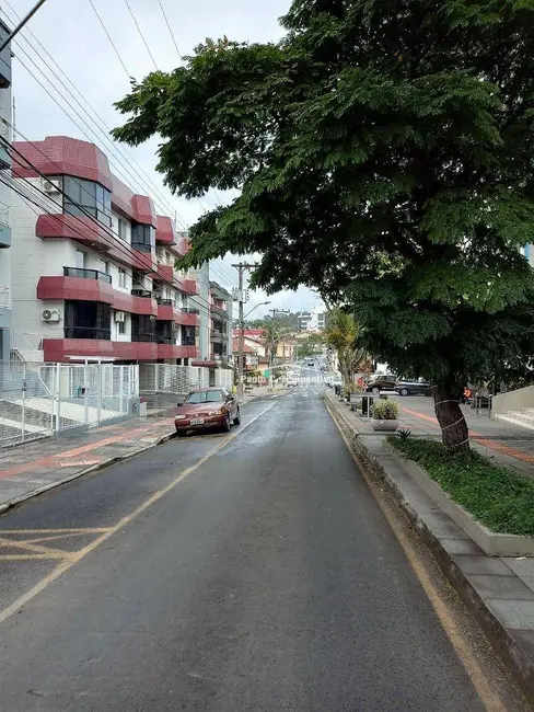 Foto 6 de Apartamento com 3 quartos à venda, 131m2 em Michel, Criciuma - SC