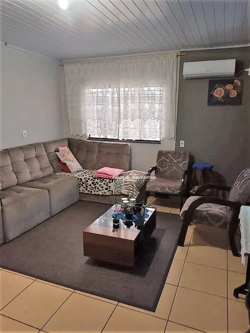 Foto 5 de Casa com 4 quartos à venda, 360m2 em Vila Isabel, Criciuma - SC