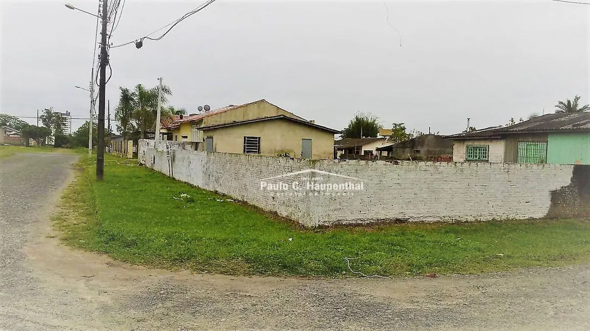 Foto 3 de Terreno / Lote à venda, 435m2 em Coloninha, Ararangua - SC