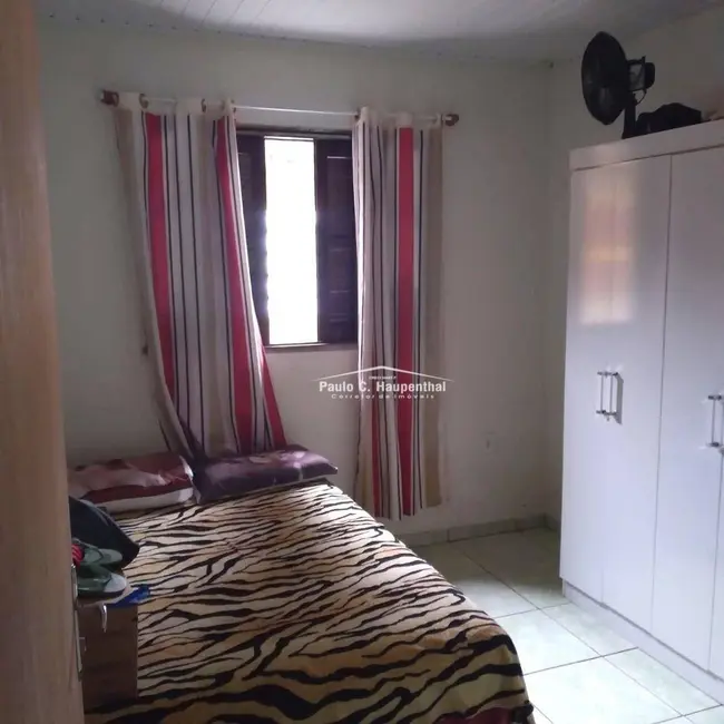 Foto 5 de Casa com 4 quartos à venda, 360m2 em Balneario Arroio Do Silva - SC