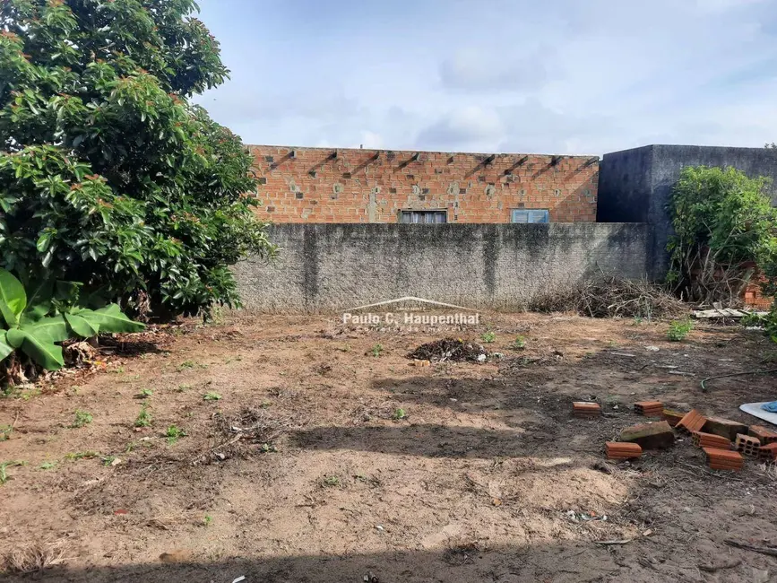 Casa com 3 quartos à venda, 390m2 em Balneario Arroio Do Silva - SC - imagem 5 Foto 5 de Casa com 3 quartos à venda, 390m2 em Balneario Arroio Do Silva - SC