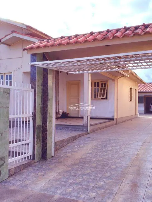 Foto 2 de Casa com 3 quartos à venda, 390m2 em Balneario Arroio Do Silva - SC