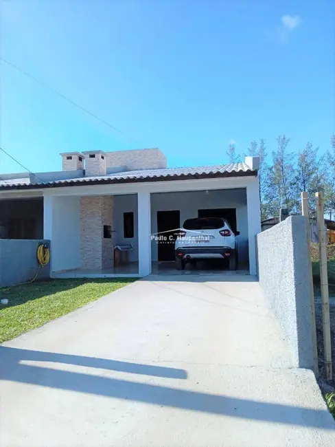 Foto 2 de Casa com 2 quartos à venda, 150m2 em Balneario Arroio Do Silva - SC