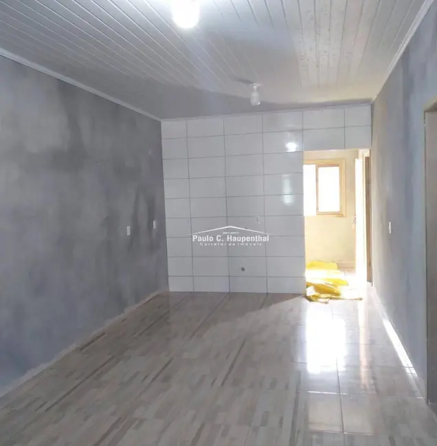 Foto 4 de Casa com 2 quartos à venda, 150m2 em Balneario Arroio Do Silva - SC