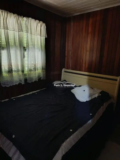 Foto 7 de Casa com 2 quartos para alugar, 360m2 em Balneario Arroio Do Silva - SC