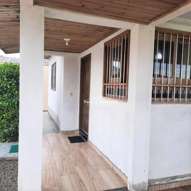 Foto 1 de Casa com 3 quartos à venda, 360m2 em Balneario Arroio Do Silva - SC