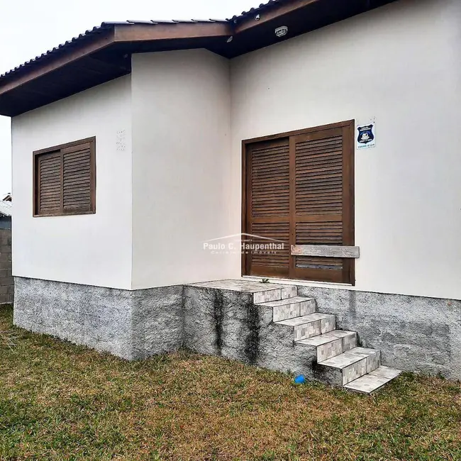 Foto 5 de Casa com 3 quartos à venda, 300m2 em Balneario Arroio Do Silva - SC