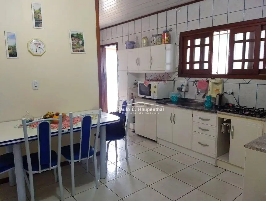 Foto 5 de Casa com 4 quartos à venda, 360m2 em Mato Alto, Ararangua - SC