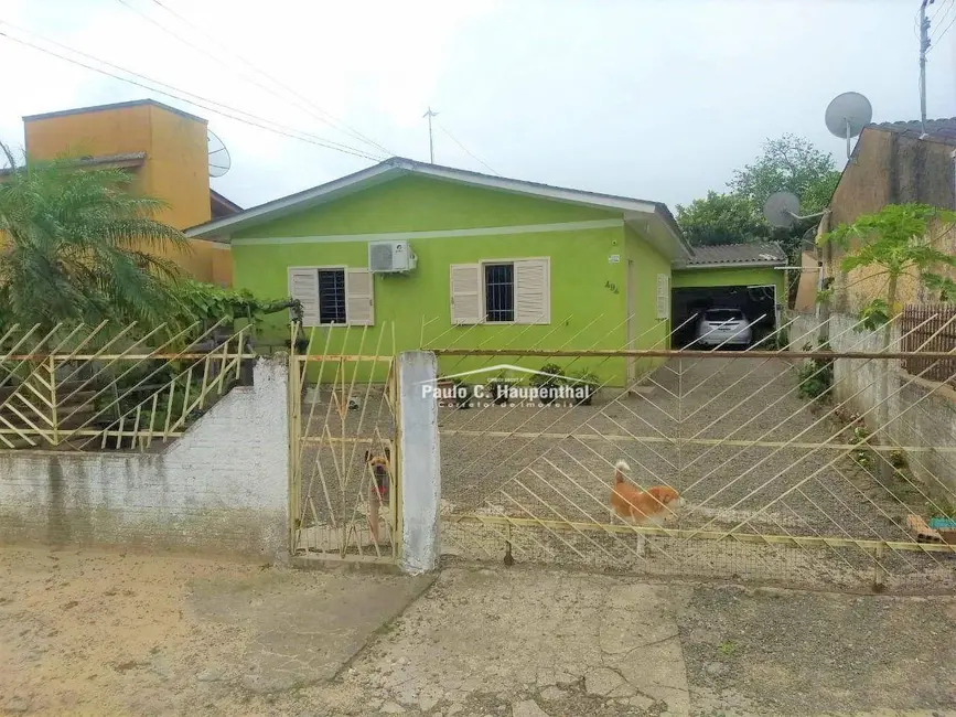 Casa com 3 quartos à venda, 360m2 em Ararangua - SC - imagem 4 Foto 4 de Casa com 3 quartos à venda, 360m2 em Ararangua - SC