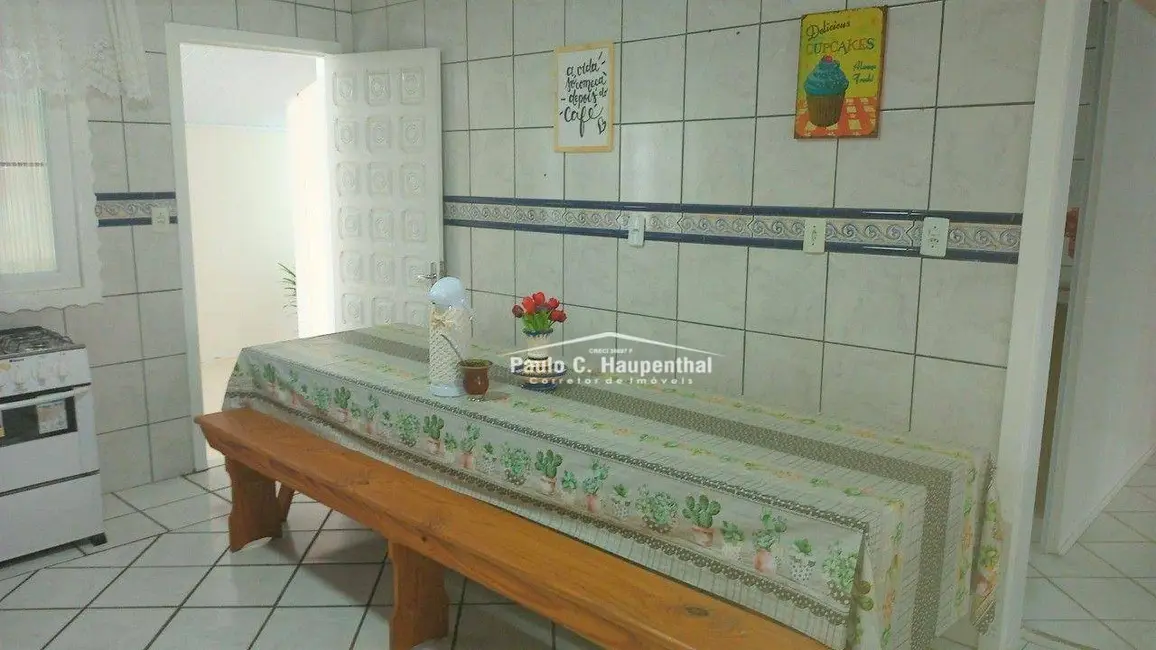 Foto 5 de Casa com 4 quartos à venda, 325m2 em Balneario Arroio Do Silva - SC