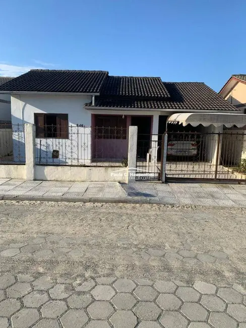 Foto 1 de Casa com 2 quartos à venda, 312m2 em Balneario Arroio Do Silva - SC