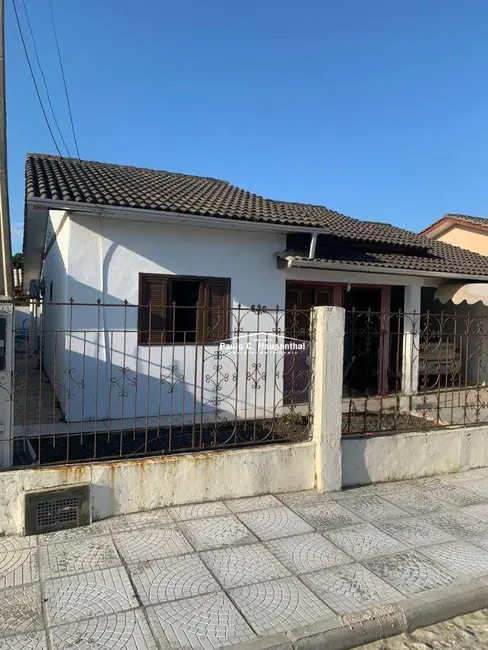 Foto 3 de Casa com 2 quartos à venda, 312m2 em Balneario Arroio Do Silva - SC