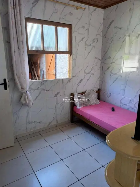 Casa com 3 quartos à venda, 902m2 em Balneario Arroio Do Silva - SC - imagem 8 Foto 8 de Casa com 3 quartos à venda, 902m2 em Balneario Arroio Do Silva - SC