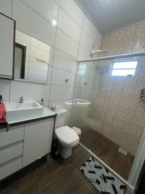 Foto 6 de Casa com 2 quartos à venda, 300m2 em Balneario Arroio Do Silva - SC