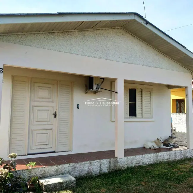 Foto 2 de Casa com 3 quartos à venda, 450m2 em Centro, Balneario Arroio Do Silva - SC