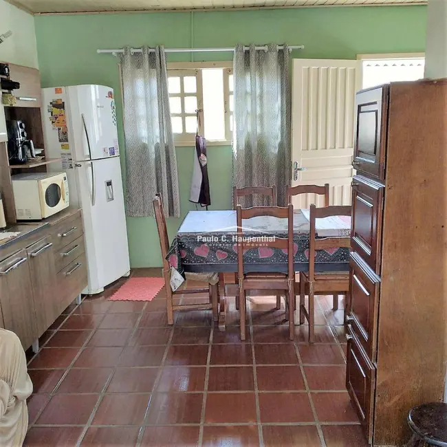Casa com 3 quartos à venda, 450m2 em Centro, Balneario Arroio Do Silva - SC - imagem 4 Foto 4 de Casa com 3 quartos à venda, 450m2 em Centro, Balneario Arroio Do Silva - SC