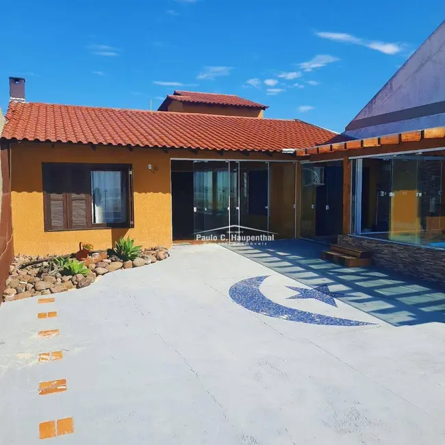 Foto 2 de Casa com 3 quartos à venda, 600m2 em Balneario Arroio Do Silva - SC