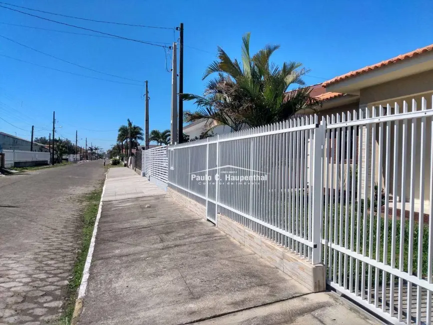 Foto 3 de Casa com 3 quartos à venda, 360m2 em Centro, Balneario Arroio Do Silva - SC