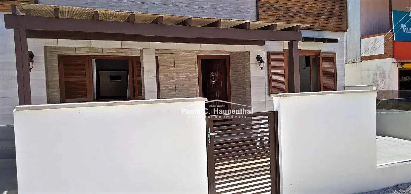 Foto 5 de Casa com 3 quartos à venda, 300m2 em Centro, Balneario Arroio Do Silva - SC