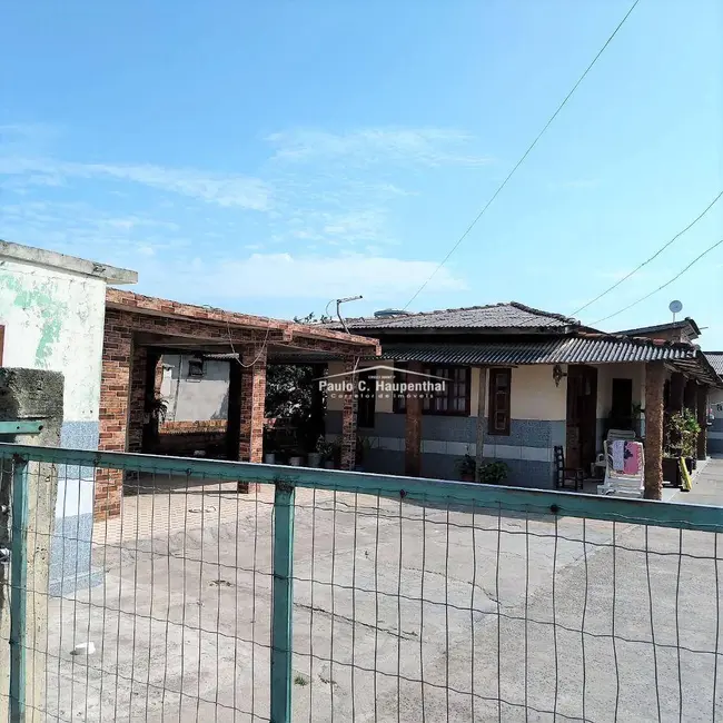 Foto 3 de Casa com 6 quartos à venda, 560m2 em Balneario Arroio Do Silva - SC