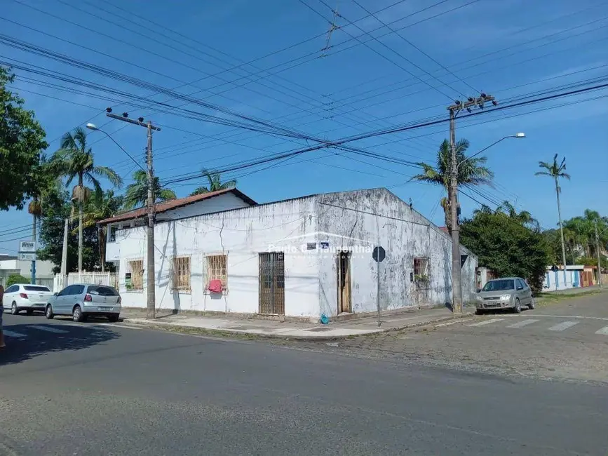 Foto 3 de Casa com 3 quartos à venda, 660m2 em Centro, Ararangua - SC