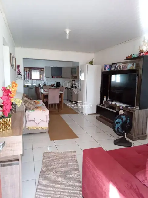 Casa com 3 quartos à venda, 336m2 em Balneario Arroio Do Silva - SC - imagem 4 Foto 4 de Casa com 3 quartos à venda, 336m2 em Balneario Arroio Do Silva - SC