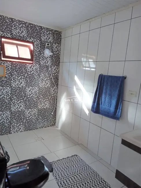 Casa com 3 quartos à venda, 336m2 em Balneario Arroio Do Silva - SC - imagem 9 Foto 9 de Casa com 3 quartos à venda, 336m2 em Balneario Arroio Do Silva - SC