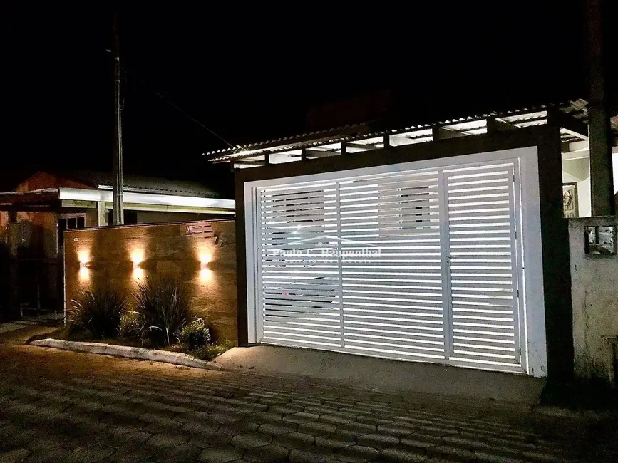 Foto 2 de Casa com 2 quartos à venda, 180m2 em Urussanguinha, Ararangua - SC