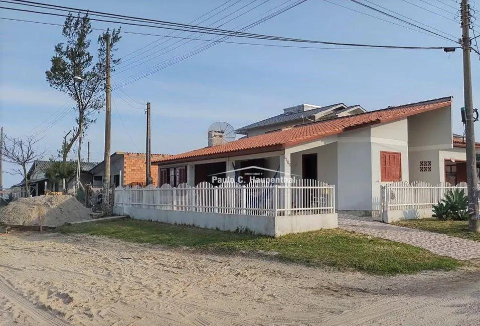 Foto 4 de Casa com 2 quartos à venda, 195m2 em Centro, Balneario Arroio Do Silva - SC