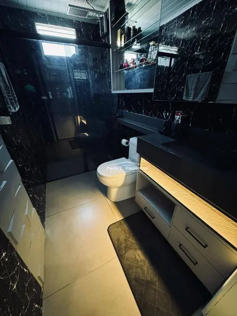 Foto 3 de Casa com 3 quartos à venda, 300m2 em Balneario Arroio Do Silva - SC