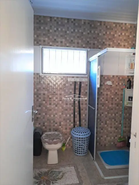 Casa com 3 quartos à venda, 364m2 em Jardim Cibeli, Ararangua - SC - imagem 9 Foto 9 de Casa com 3 quartos à venda, 364m2 em Jardim Cibeli, Ararangua - SC