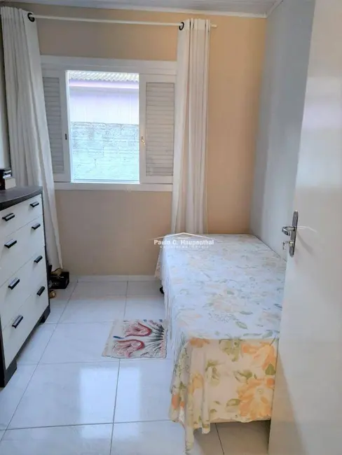 Casa com 3 quartos à venda, 364m2 em Jardim Cibeli, Ararangua - SC - imagem 7 Foto 7 de Casa com 3 quartos à venda, 364m2 em Jardim Cibeli, Ararangua - SC