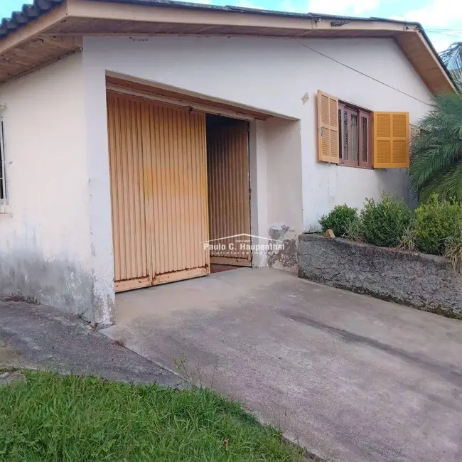 Foto 3 de Casa com 4 quartos à venda, 870m2 em Urussanguinha, Ararangua - SC
