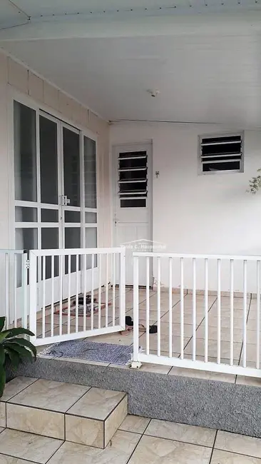 Foto 9 de Casa com 3 quartos à venda, 576m2 em Mãe Luzia, Criciuma - SC