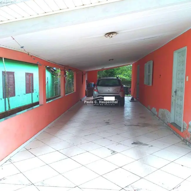 Casa com 3 quartos à venda, 360m2 em Urussanguinha, Ararangua - SC - imagem 3 Foto 3 de Casa com 3 quartos à venda, 360m2 em Urussanguinha, Ararangua - SC