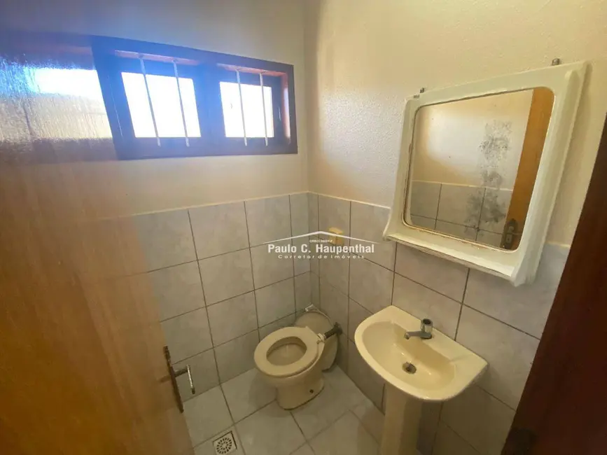 Foto 4 de Sobrado com 2 quartos à venda, 300m2 em Centro, Balneario Arroio Do Silva - SC