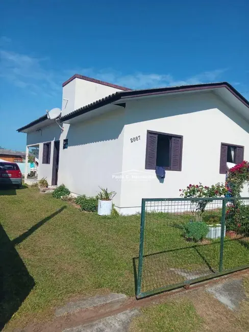 Foto 1 de Casa com 3 quartos à venda, 360m2 em Balneario Arroio Do Silva - SC