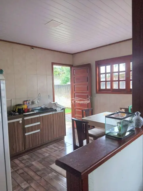 Foto 3 de Casa com 2 quartos à venda, 360m2 em Balneario Arroio Do Silva - SC