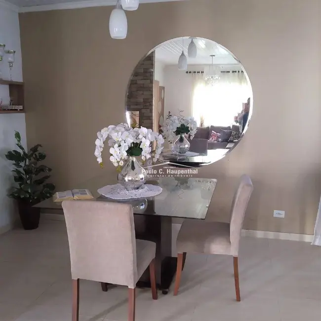 Casa com 3 quartos à venda, 355m2 em Coloninha, Ararangua - SC - imagem 8 Foto 8 de Casa com 3 quartos à venda, 355m2 em Coloninha, Ararangua - SC