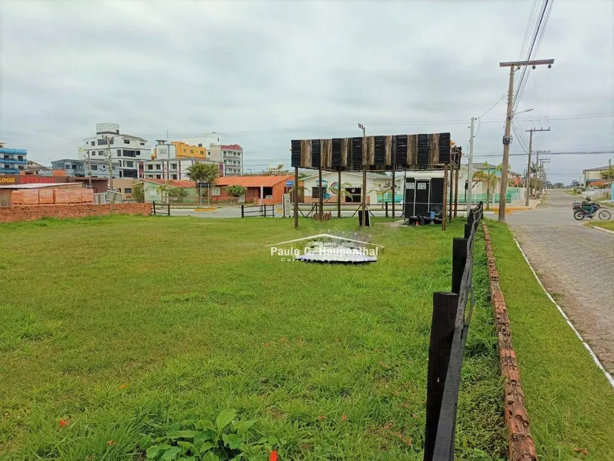 Foto 2 de Terreno / Lote à venda, 720m2 em Centro, Balneario Arroio Do Silva - SC