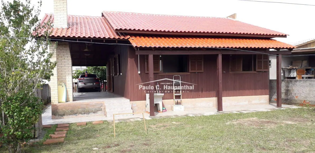 Foto 3 de Casa com 3 quartos à venda, 300m2 em Balneario Arroio Do Silva - SC