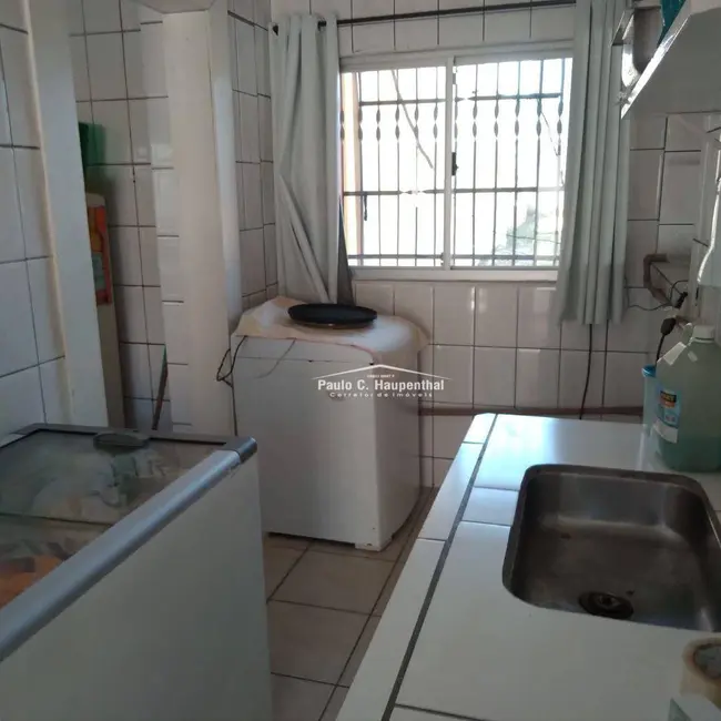 Loja à venda, 700m2 em Balneario Arroio Do Silva - SC - imagem 6 Foto 6 de Loja à venda, 700m2 em Balneario Arroio Do Silva - SC