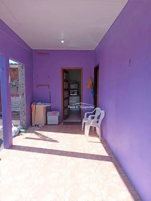 Casa com 3 quartos à venda, 300m2 em Balneario Arroio Do Silva - SC - imagem 3 Foto 3 de Casa com 3 quartos à venda, 300m2 em Balneario Arroio Do Silva - SC