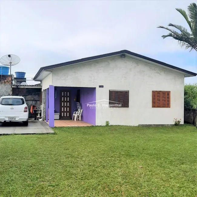 Foto 1 de Casa com 3 quartos à venda, 300m2 em Balneario Arroio Do Silva - SC