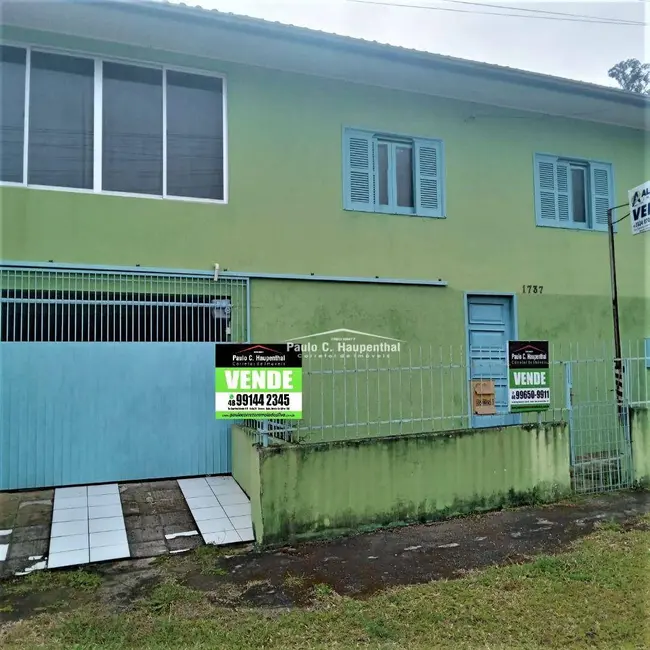 Foto 1 de Casa com 3 quartos à venda, 264m2 em Centro, Ararangua - SC