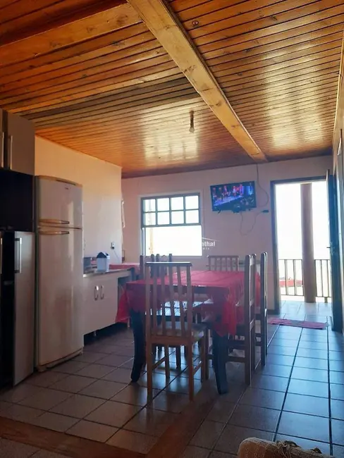 Foto 5 de Casa com 8 quartos à venda, 195m2 em Balneario Arroio Do Silva - SC