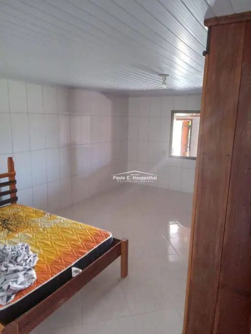 Foto 8 de Casa com 2 quartos à venda, 300m2 em Balneario Arroio Do Silva - SC