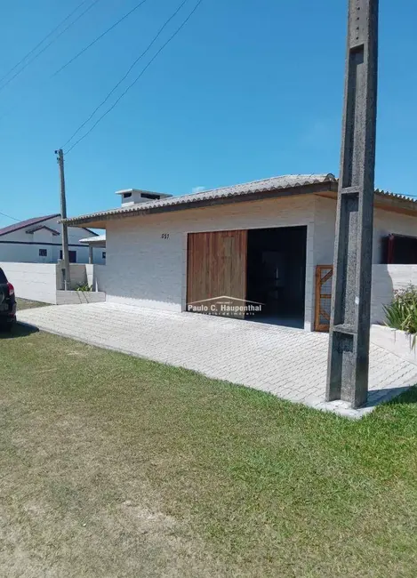 Foto 1 de Casa com 2 quartos à venda, 300m2 em Balneario Arroio Do Silva - SC