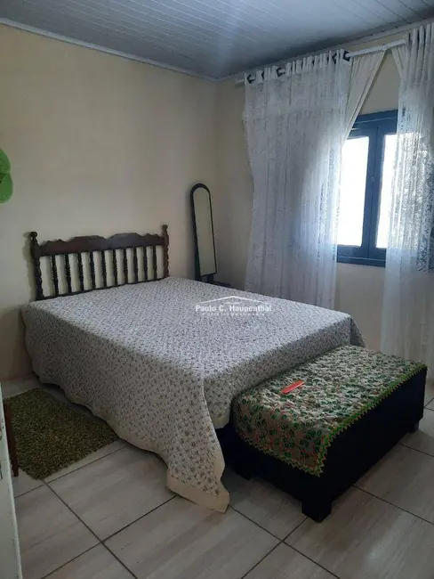 Foto 6 de Casa com 4 quartos à venda, 300m2 em Balneario Arroio Do Silva - SC